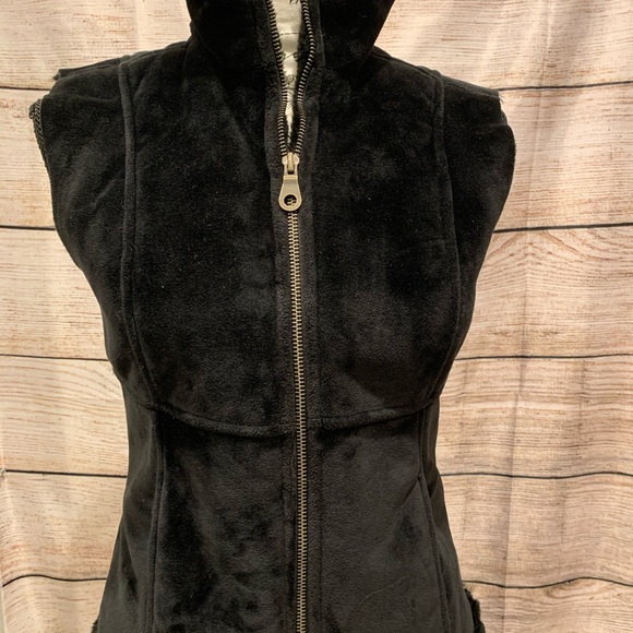 NILS Jackets & Blazers - Nils fur teddy bear black ski vest XS